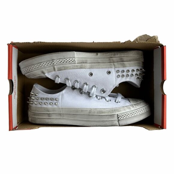 ⭐Rare Converse Chuck 70 Stud Low Edge 9 Womens Shoes Sneakers White Punk A07208C - Picture 11 of 13